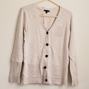 Crean Button Up Cardigan w Brown Buttons & Pockets